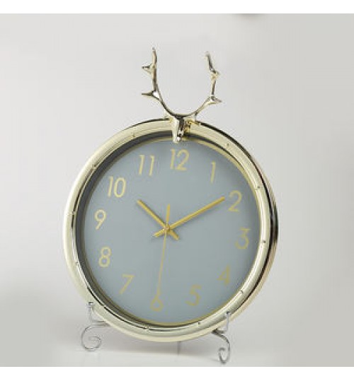 Watch Nordic Minimalist Deer Head Wall Clock Living Room Modern Stylish Mute Quartz Clock Personality Wall-mounted Watch