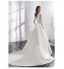 Ready to ship Wedding Spring Summer Autumn Winter Satin Lace Slimming Fashion Bride Long Sleeve Halter Tail Wedding Dress