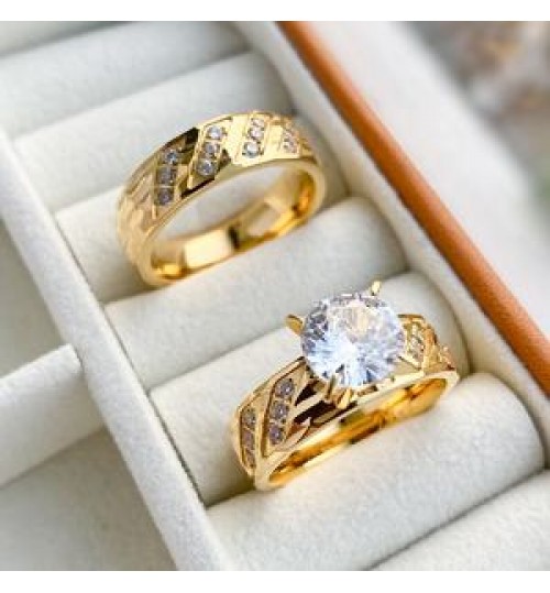 Waterproof and Tarnish Free Couple Ring Jewelry 18K Real Gold Plated Stainless Steel Zircon Diamond Engagement Wedding Ring